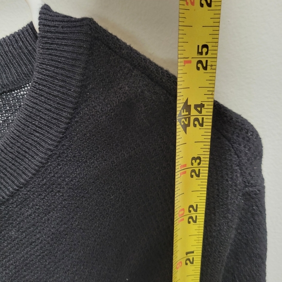 Tunic Sweater - Picture 2 of 11
